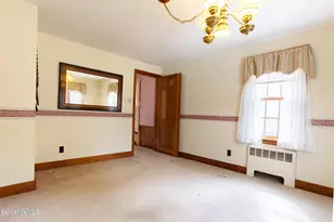 156 E New Lenox Rd, Pittsfield, MA 01201 - Photo 17