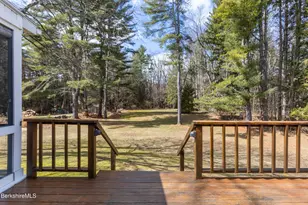 156 E New Lenox Rd, Pittsfield, MA 01201 - Photo 9