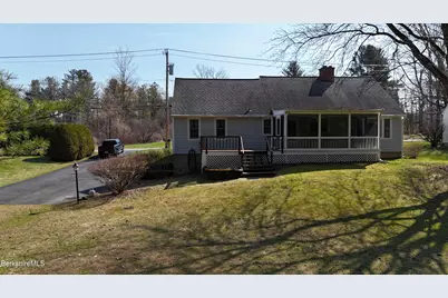 156 E New Lenox Rd, Pittsfield, MA 01201 - Photo 13