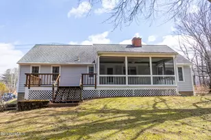 156 E New Lenox Rd, Pittsfield, MA 01201 - Photo 39