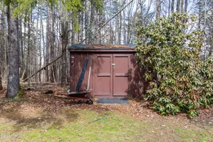 156 E New Lenox Rd, Pittsfield, MA 01201 - Photo 41