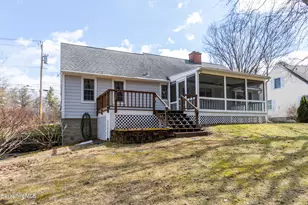 156 E New Lenox Rd, Pittsfield, MA 01201 - Photo 7