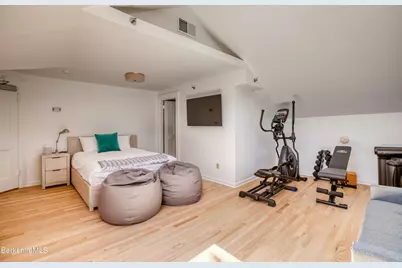 2 Kemble St, Lenox, MA 01240 - Photo 35