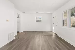 145 Jason St, Pittsfield, MA 01201 - Photo 3