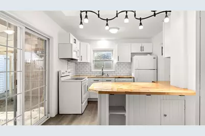 145 Jason St, Pittsfield, MA 01201 - Photo 11