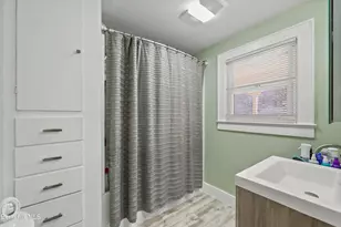 99 N Summer St, Adams, MA 01220 - Photo 9