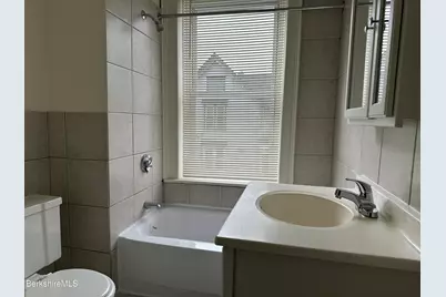 40 Reed St, Pittsfield, MA 01201 - Photo 27