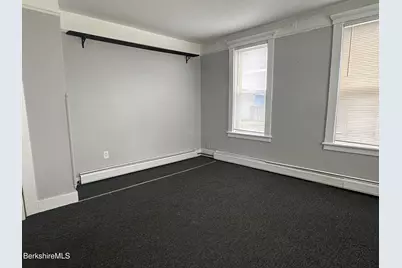 301-309 Fenn St, Pittsfield, MA 01201 - Photo 7