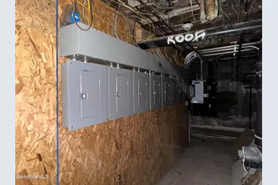 301-309 Fenn St, Pittsfield, MA 01201 - Photo 33