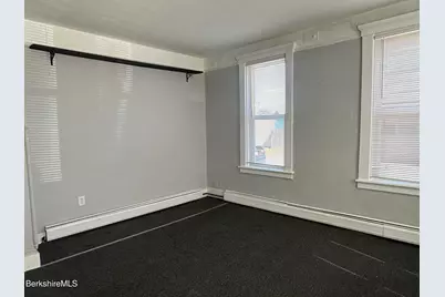 301-309 Fenn St, Pittsfield, MA 01201 - Photo 7