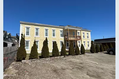301-309 Fenn St, Pittsfield, MA 01201 - Photo 3