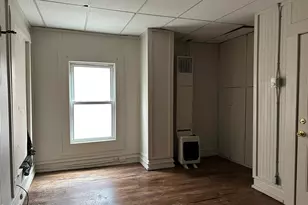 37 Melville St, Pittsfield, MA 01201 - Photo 23