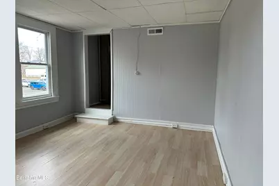 37 Melville St, Pittsfield, MA 01201 - Photo 13