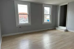 37 Melville St, Pittsfield, MA 01201 - Photo 15