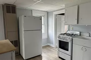 37 Melville St, Pittsfield, MA 01201 - Photo 17