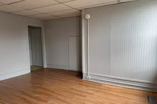 37 Melville St, Pittsfield, MA 01201 - Photo 13