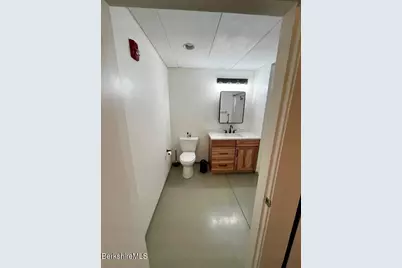 160 Water St #110, Williamstown, MA 01267 - Photo 7