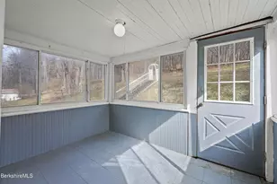 138 Richview Ave, North Adams, MA 01247 - Photo 19