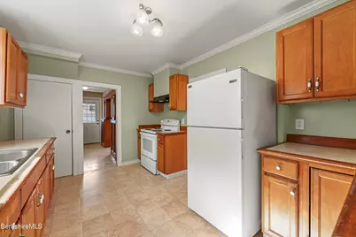 138 Richview Ave, North Adams, MA 01247 - Photo 17