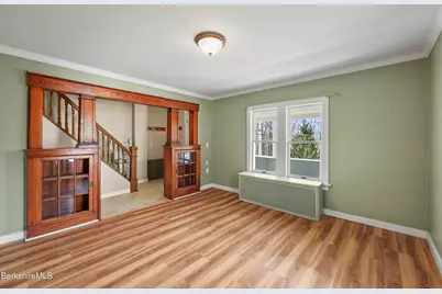 138 Richview Ave, North Adams, MA 01247 - Photo 9