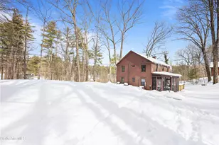 360 Housatonic St, Lenox, MA 01240 - Photo 45