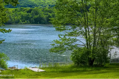 350 Old Cheshire Rd, Lanesborough, MA 01237 - Photo 13