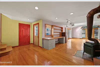 143 Bridge St, Great Barrington, MA 01230 - Photo 17