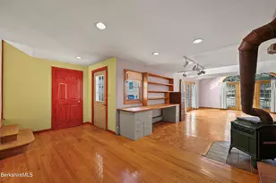 143 Bridge St, Great Barrington, MA 01230 - Photo 17