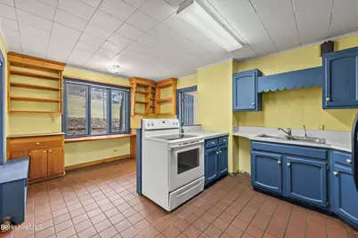 143 Bridge St, Great Barrington, MA 01230 - Photo 15