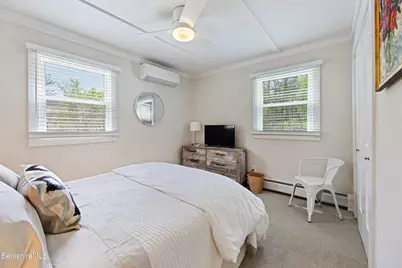 119 Hollenbeck Ave, Great Barrington, MA 01230 - Photo 13