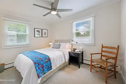 119 Hollenbeck Ave, Great Barrington, MA 01230 - Photo 15