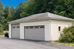 20 Cooper Rd, Great Barrington, MA 01230 - Photo 5