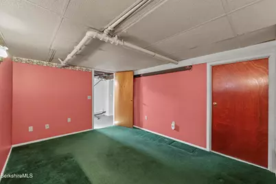 12 Sherrill Ave, Pittsfield, MA 01201 - Photo 29