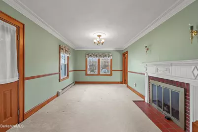 12 Sherrill Ave, Pittsfield, MA 01201 - Photo 15