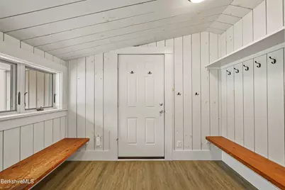 43 Bergblume Cir, Stamford, VT 05352 - Photo 13