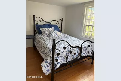 107 S Main St, Sheffield, MA 01257 - Photo 9