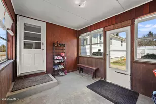 8 Alba Ave, Pittsfield, MA 01201 - Photo 27