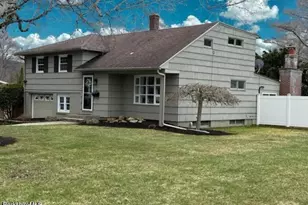 38 Rockland Dr, Pittsfield, MA 01201 - Photo 29