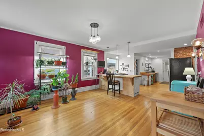 82 Cherry St, North Adams, MA 01247 - Photo 7