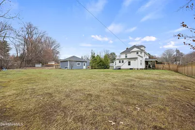 53 Meadowview Dr, Pittsfield, MA 01201 - Photo 51