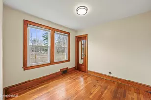 53 Meadowview Dr, Pittsfield, MA 01201 - Photo 23