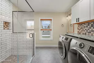 53 Meadowview Dr, Pittsfield, MA 01201 - Photo 41