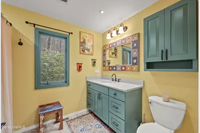 15 Reservoir Rd, Richmond, MA 01254 - Photo 27