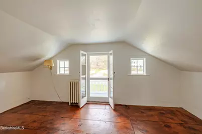 107 S Main St, Sheffield, MA 01257 - Photo 21
