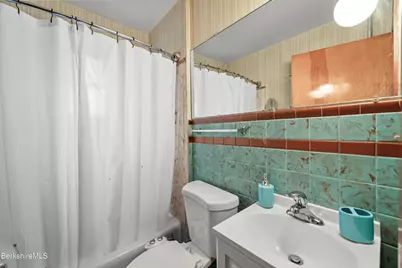 474 Tyler St, Pittsfield, MA 01201 - Photo 11