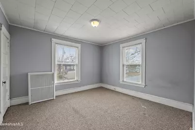 53 Newell St, Pittsfield, MA 01201 - Photo 43