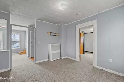 53 Newell St, Pittsfield, MA 01201 - Photo 33