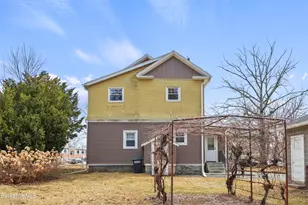 53 Newell St, Pittsfield, MA 01201 - Photo 47