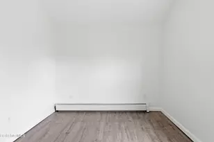 243 Robbins Ave, Pittsfield, MA 01201 - Photo 11