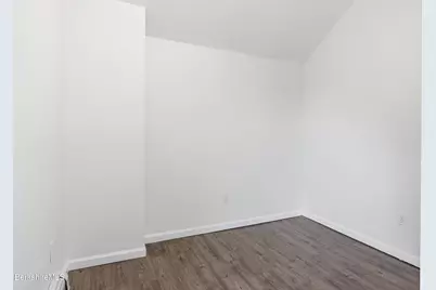 243 Robbins Ave, Pittsfield, MA 01201 - Photo 15